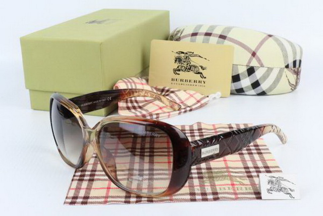 Burberry Boutique Sunglasses 021